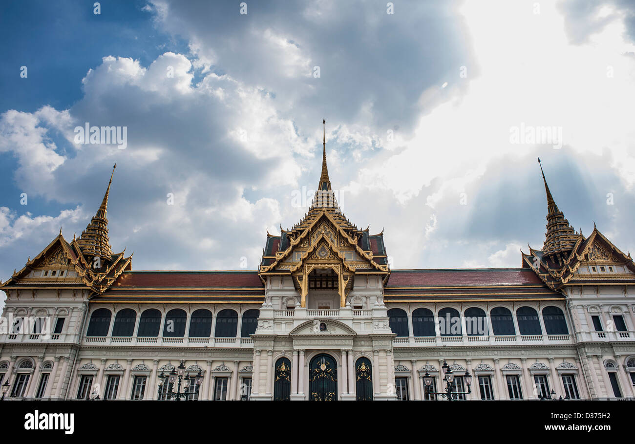 BANGKOK - THAILAND: View of the Grand Palace in Bangkok Stock Photo - Alamy