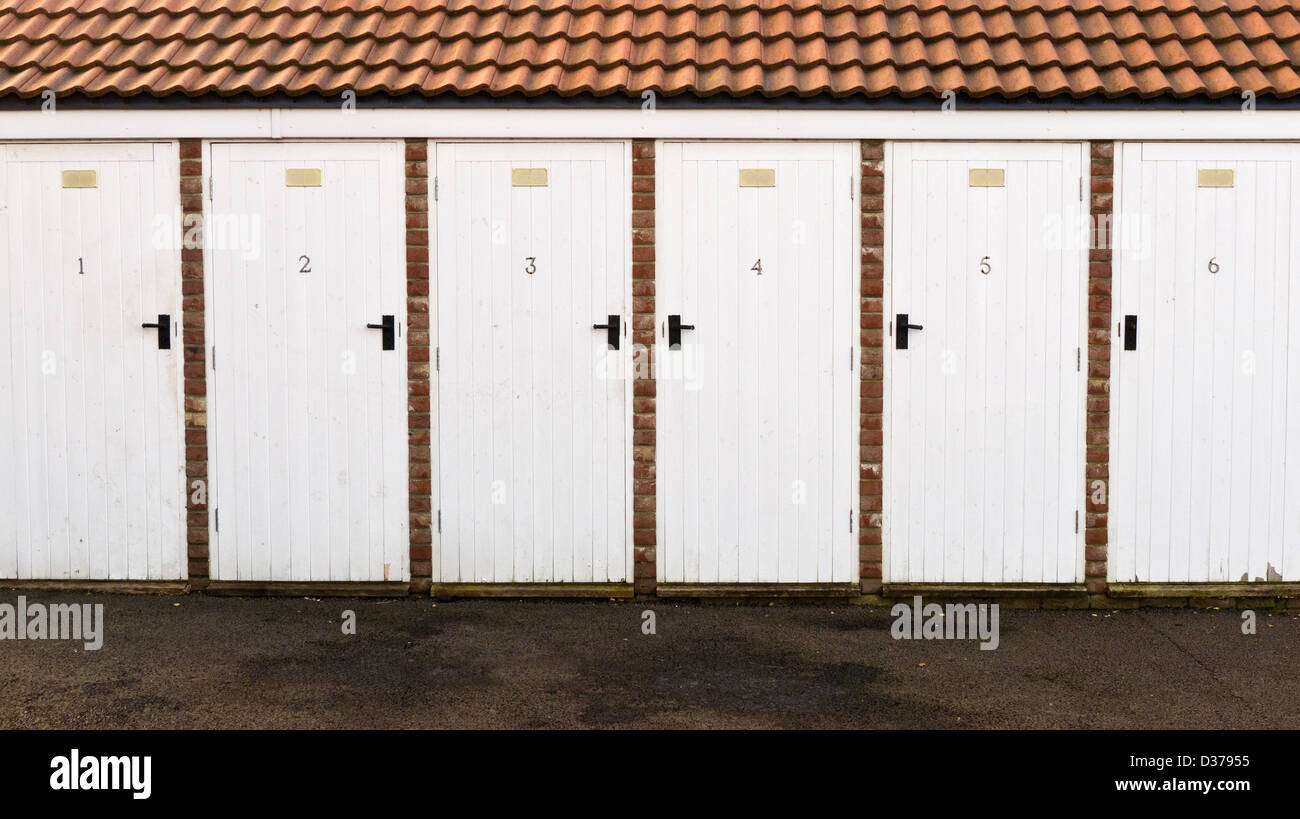 Doors with numbers hi-res stock photography and images - Alamy