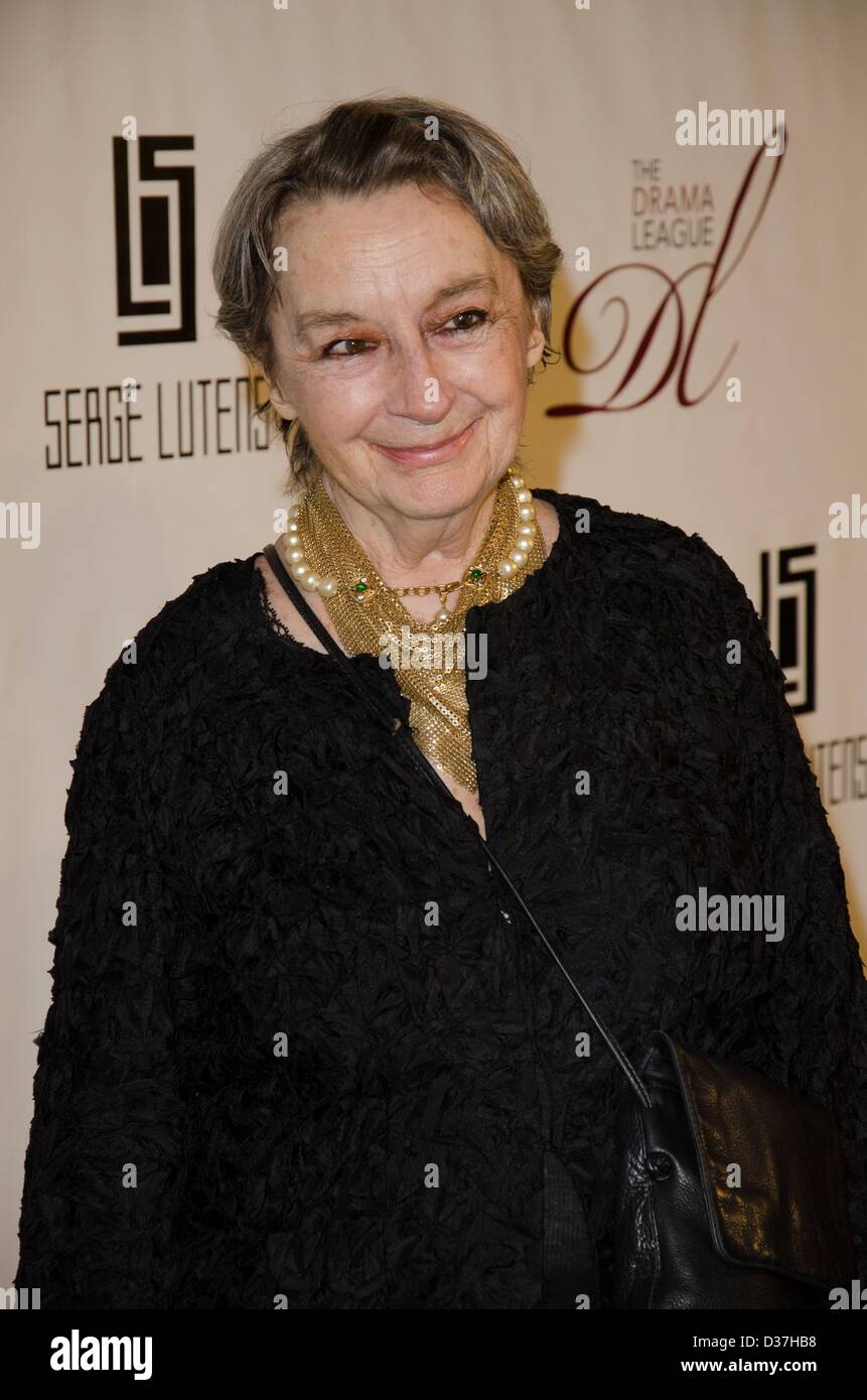 Zoe caldwell red carpet hires stock photography and images Alamy