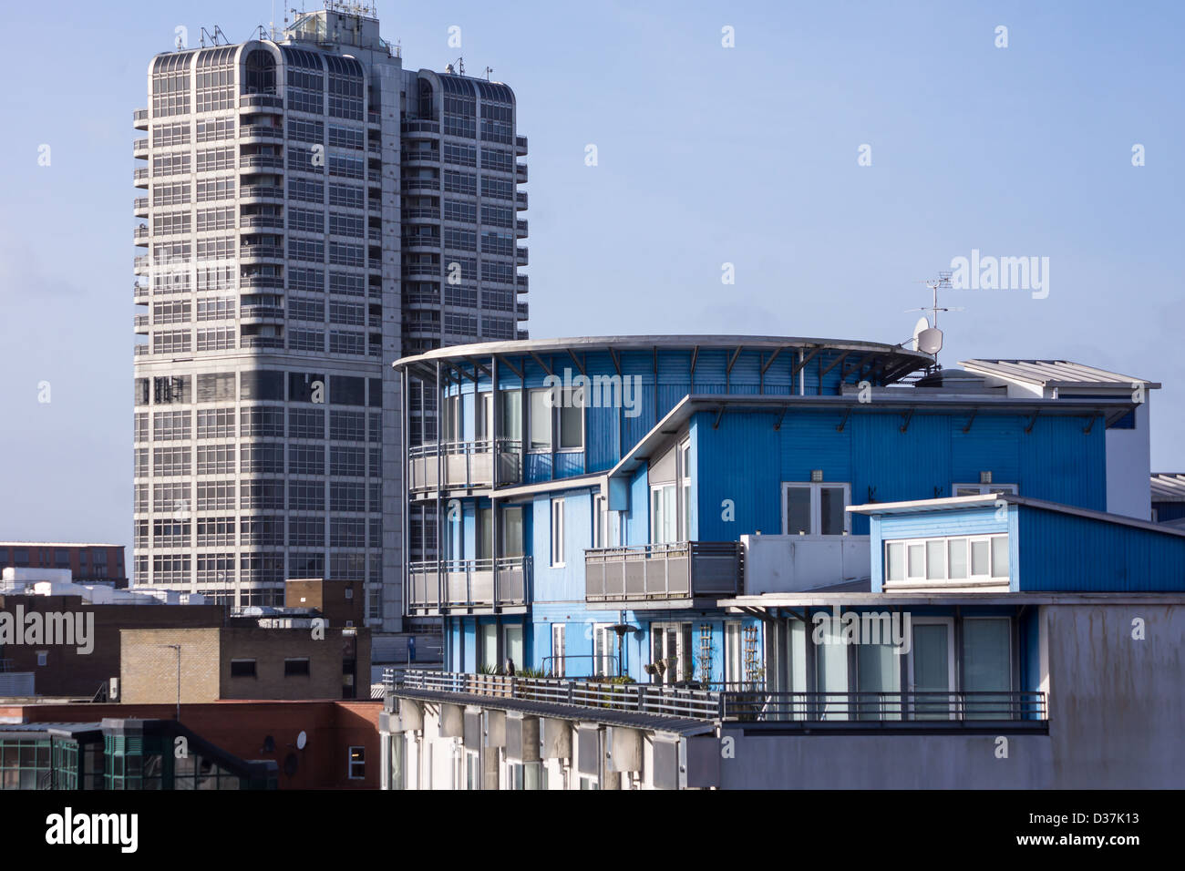 David John Murray Building with Plaza 21 in foreground Stock Photo