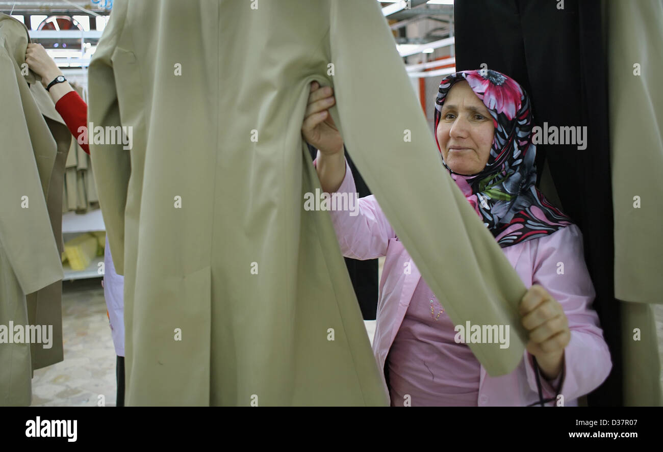 Istanbul, Turkey, associate Coats worked in a textile factory Stock Photo -  Alamy