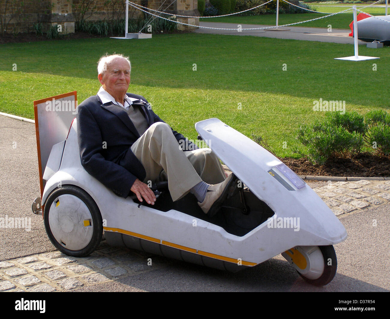 File Picture; Reg Turnill (1915-2013), aerospace correspondent for over 65 years, pilots  a rocket-powered Sinclair C5 electric tricycle, at the British Rocketry Oral History Project conference in 2007, Charterhouse School, Surrey, England. UK. Mr Turnill passed away peacefully in the early hours of this morning, 12th Feb 2013, at the Pilgrim's Hospice in Ashford, where he had been for the past month. Stock Photo