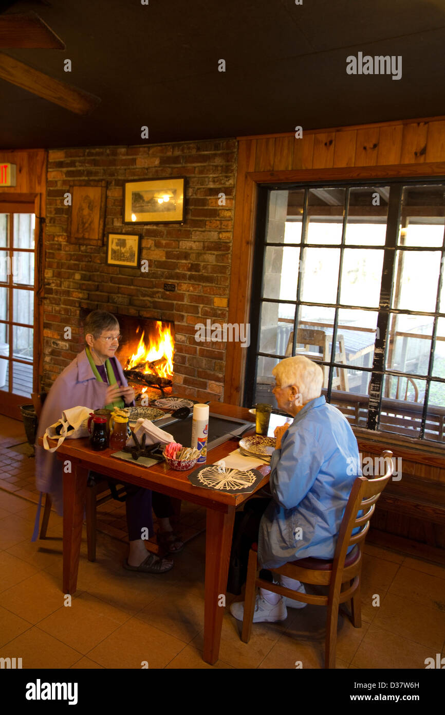Tabletop griddles at the Old Spanish Sugar Mill Restaurant, north of