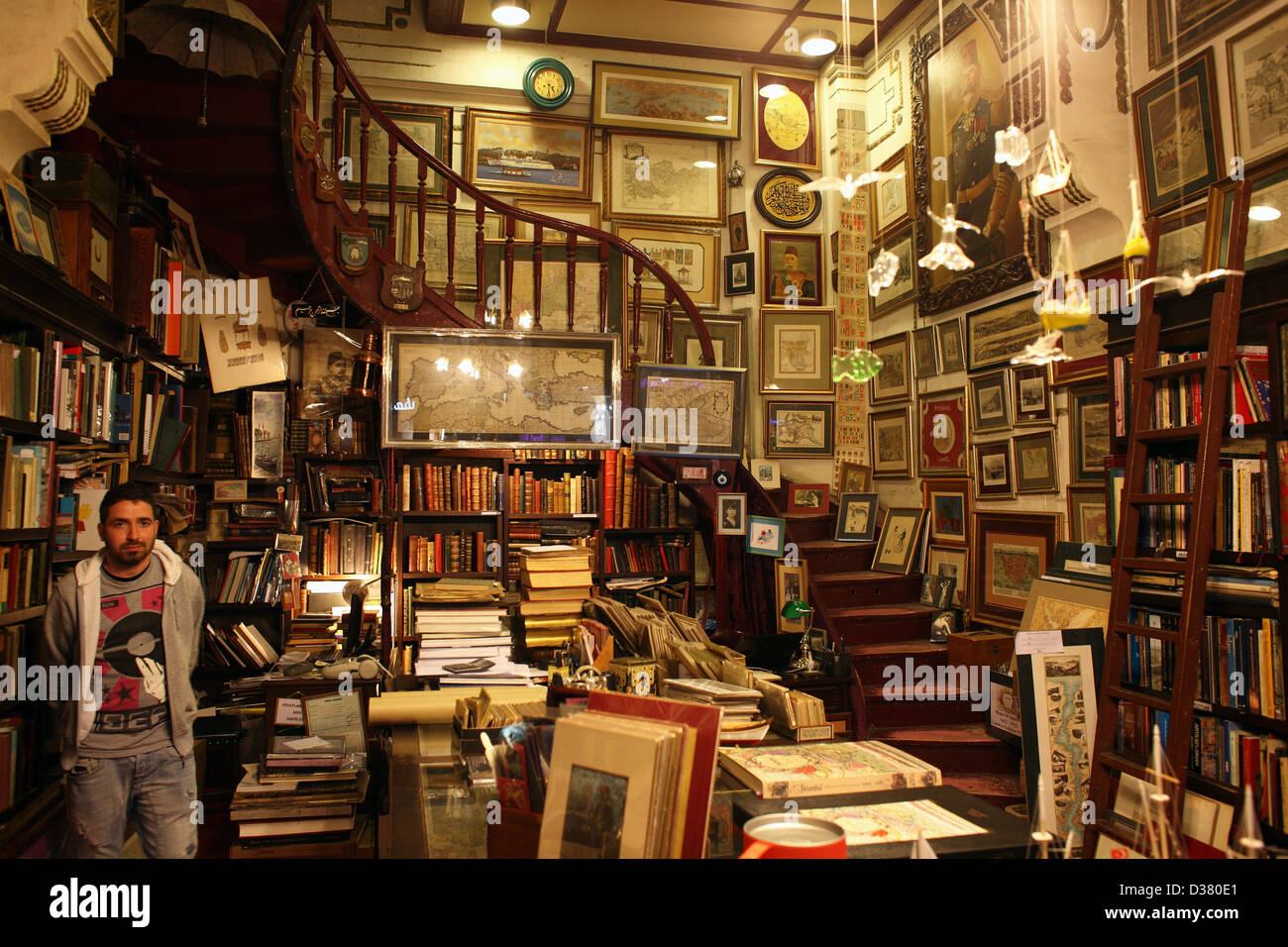 Istanbul, Turkey, Caddesi in an antiquarian bookshop on Istiklal Stock Photo