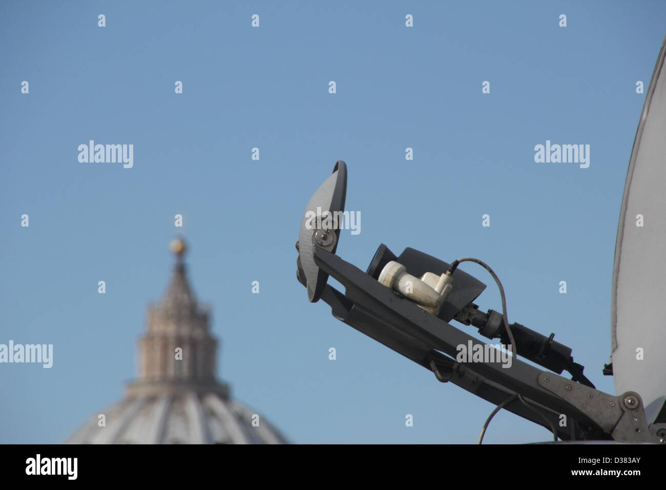 Vatican City, Rome, Italy. 12th February 2013. The world's media at the Vatican City, Rome following the resignation announcement by Pope Benedict XVI. Credit: Gari Wyn Williams / Alamy Live News Stock Photo