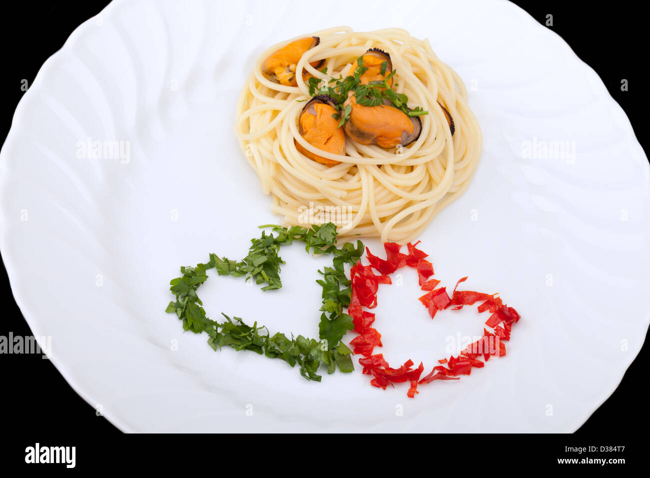 Small First Course Italian Italian First Course - Spaghetti And Mussels Stock Photo - Alamy