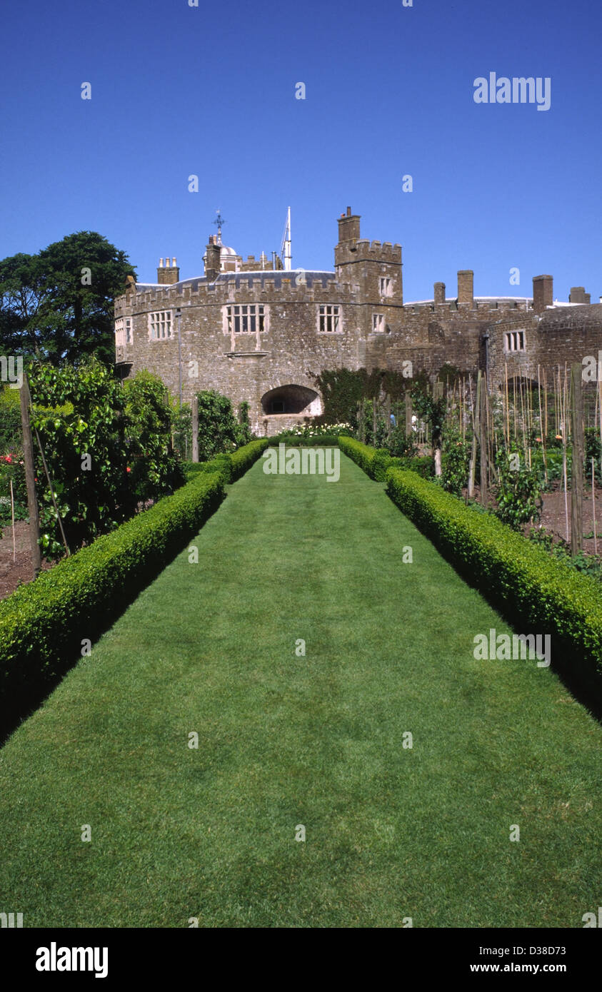 Walmer Castle and Gardens, Walmer, near Deal, Kent, England Stock Photo