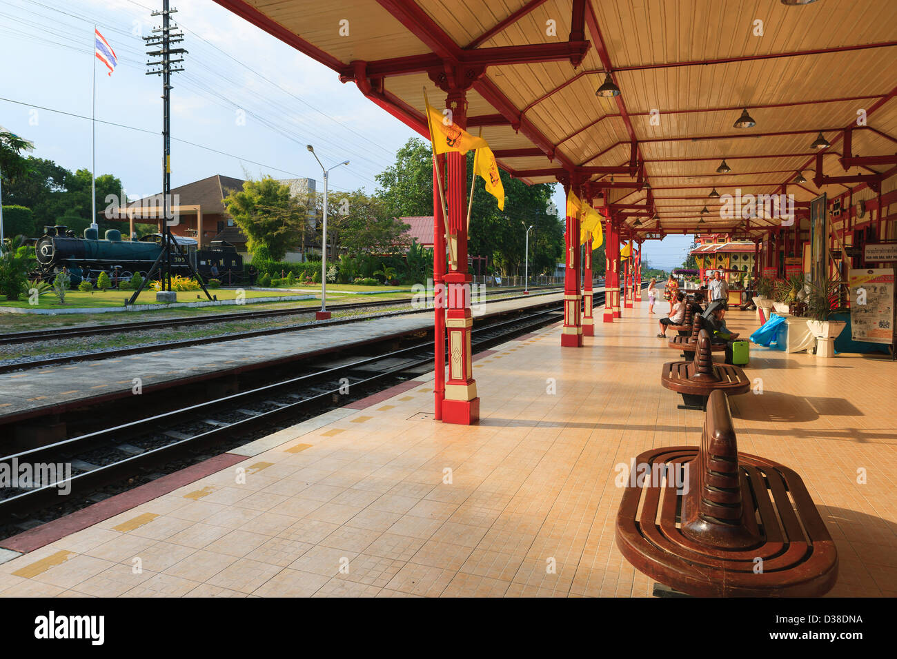 Hua hin railway station one hires stock photography and images Alamy