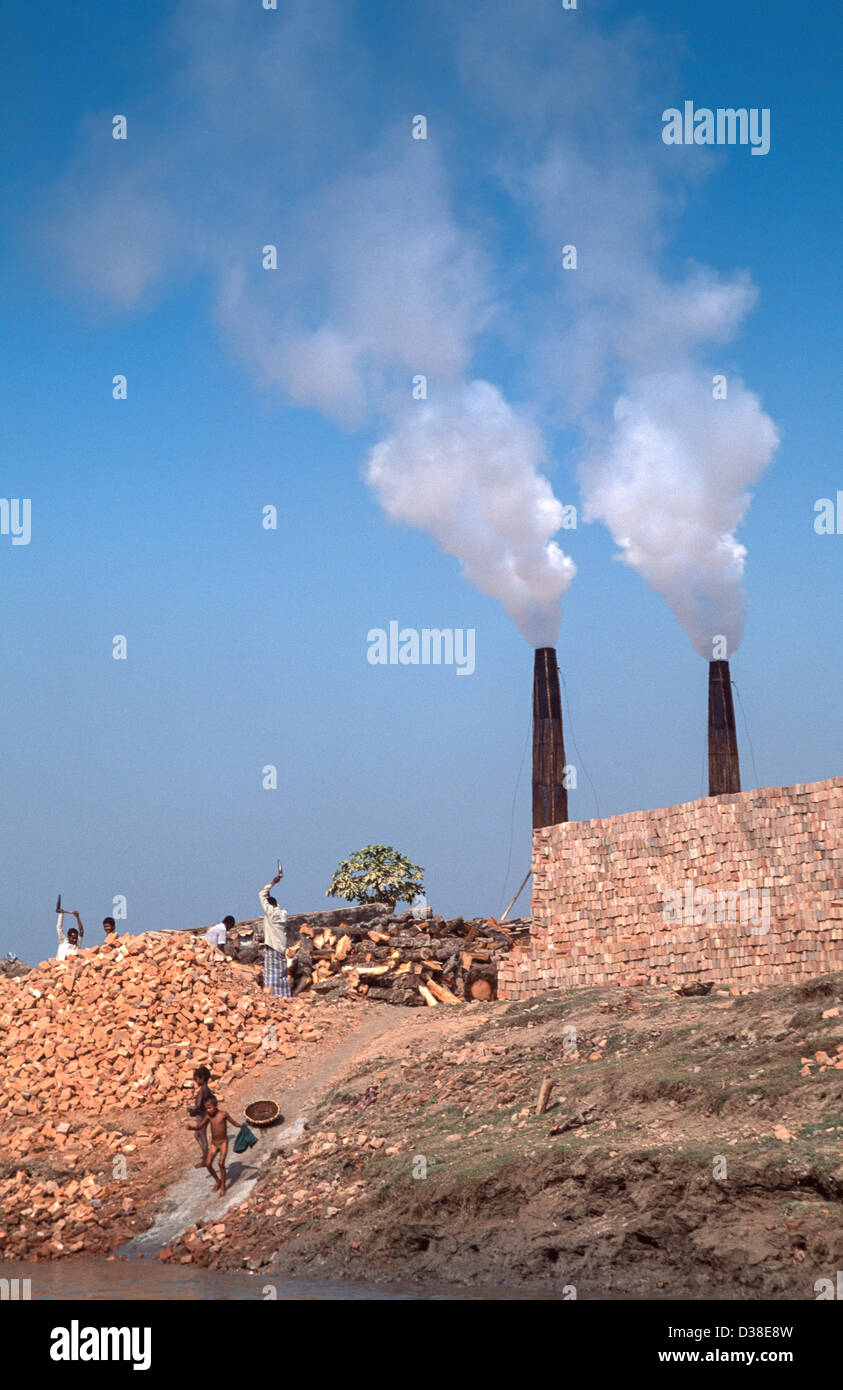 Smoke kilns hires stock photography and images Alamy