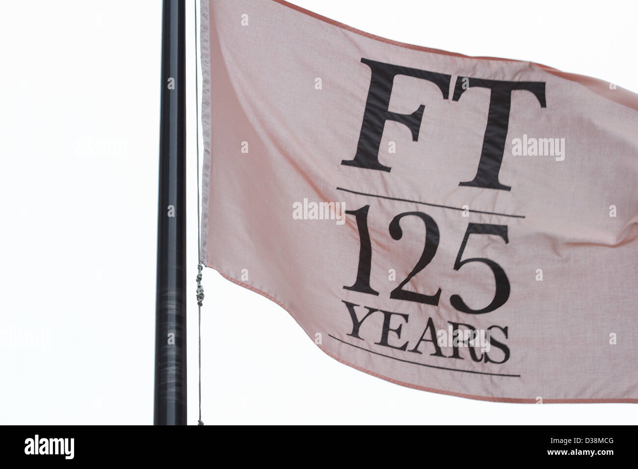 London, UK. 13th February 2013. A special flag celebrates the FT's 125th anniversary.The Financial Times celebrates its 125th anniversary with a special edition. Amer Ghazzal / Alamy Live News Stock Photo