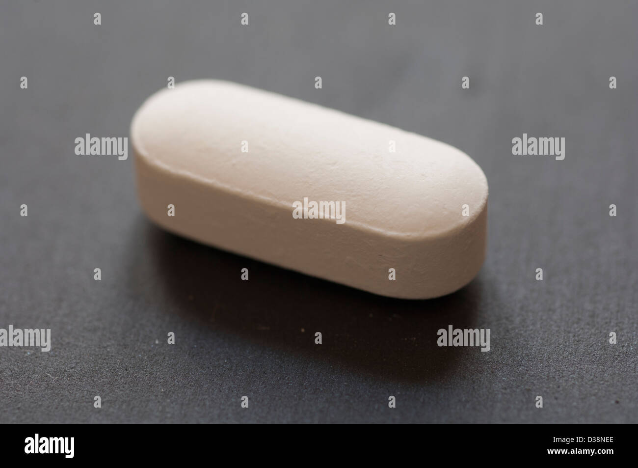 Close-up view of Glutamine Tablet dietary supplement Stock Photo