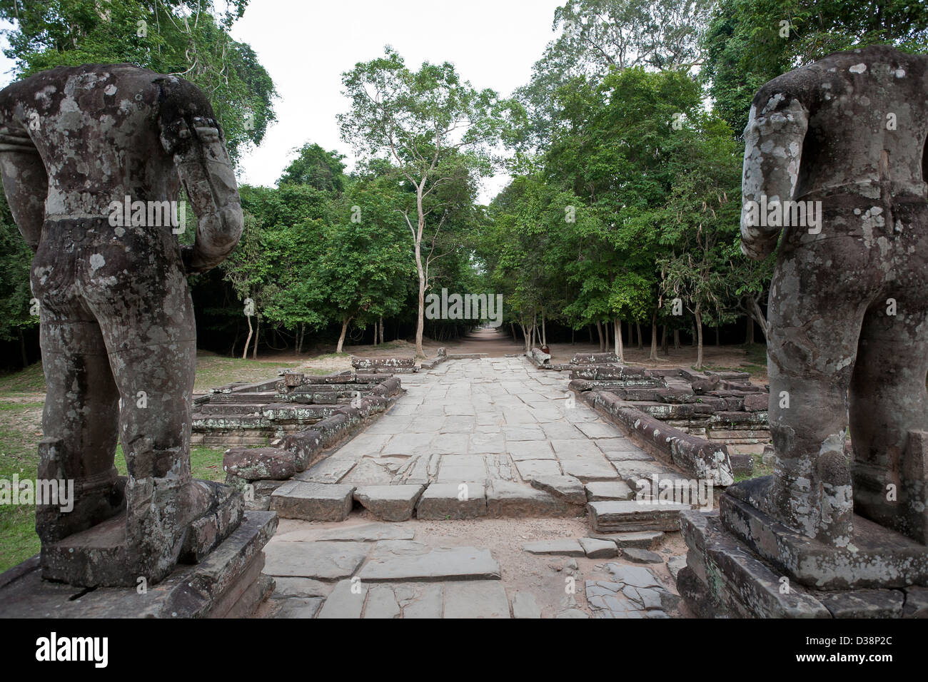 Stone guardians. Preah Khan temple. Angkor. Cambodia Stock Photo