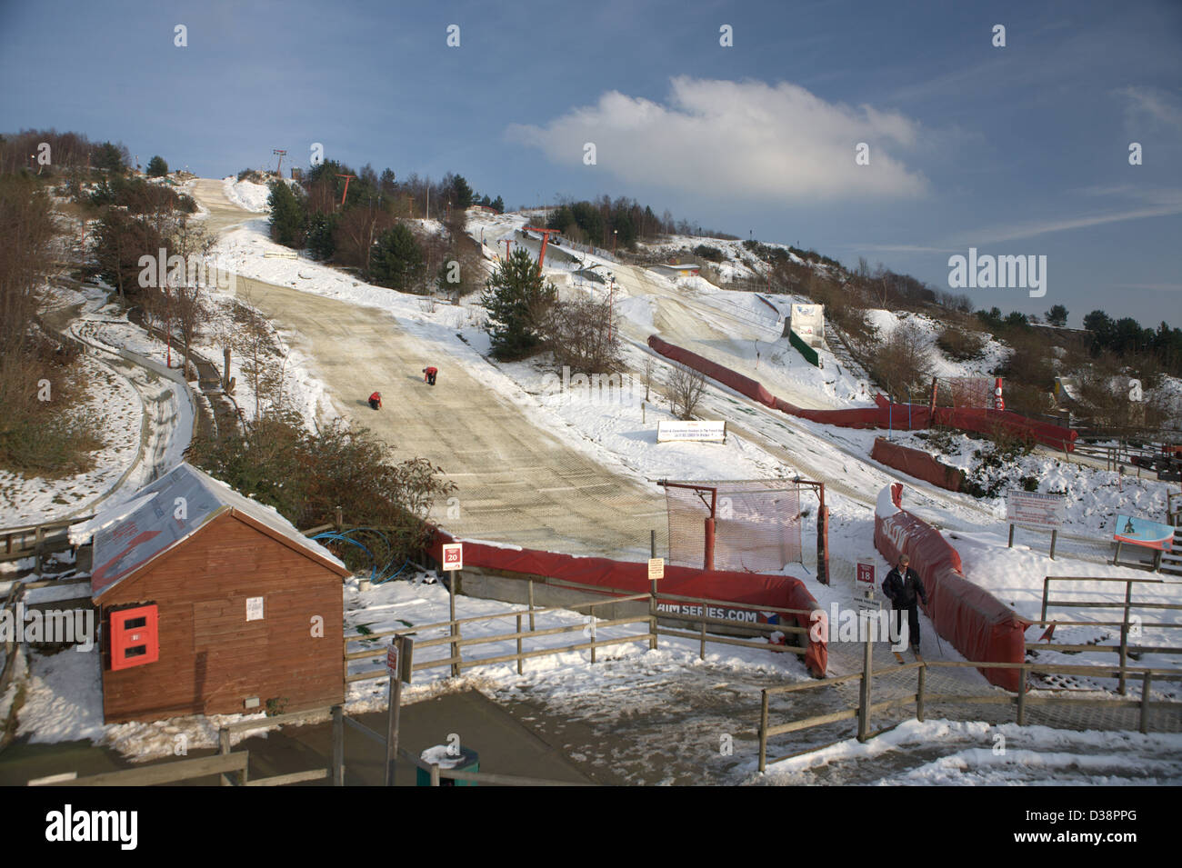 Artificial ski slope hires stock photography and images Alamy