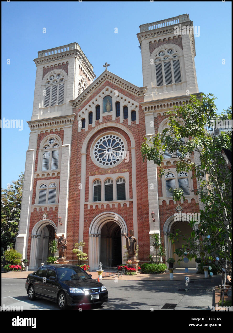 The Catholic Assumption Cathedral in Bangkok s Bangrak District, built between 1809 and 1821 by french missionaries, is the diocesan town of the Thai capital. Stock Photo