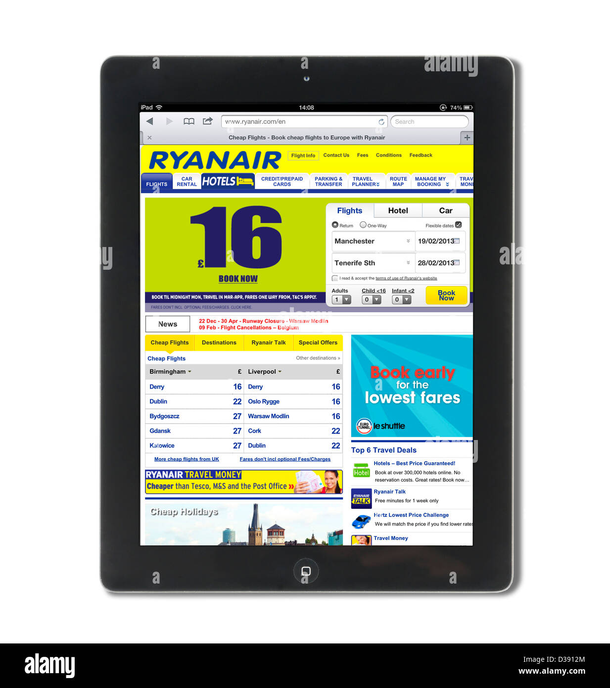 The Ryanair.com website viewed on a 4th generation Apple iPad tablet computer Stock Photo