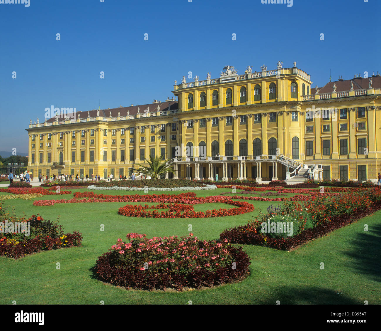 Imperial palace gardens hi-res stock photography and images - Alamy