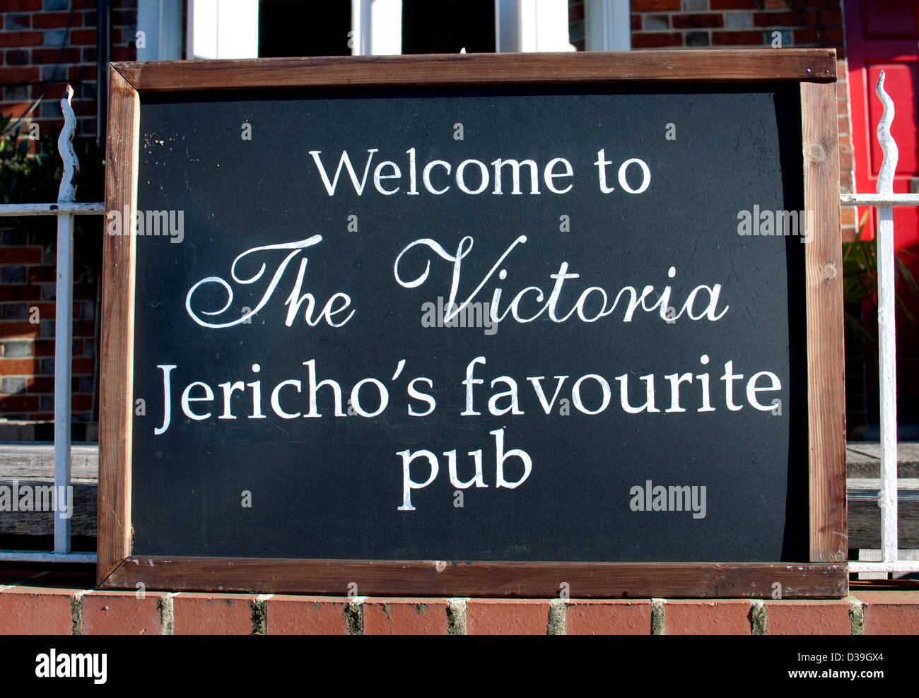 The Victoria pub sign, Jericho, Oxford, UK Stock Photo