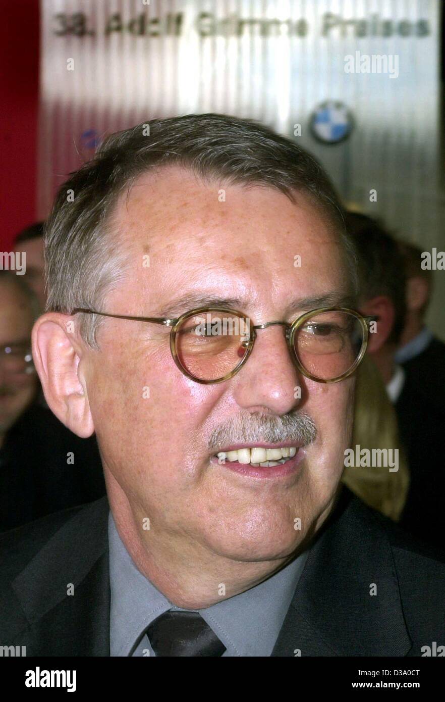 (dpa) - German film director Heinrich Breloer is all smiles before the ...