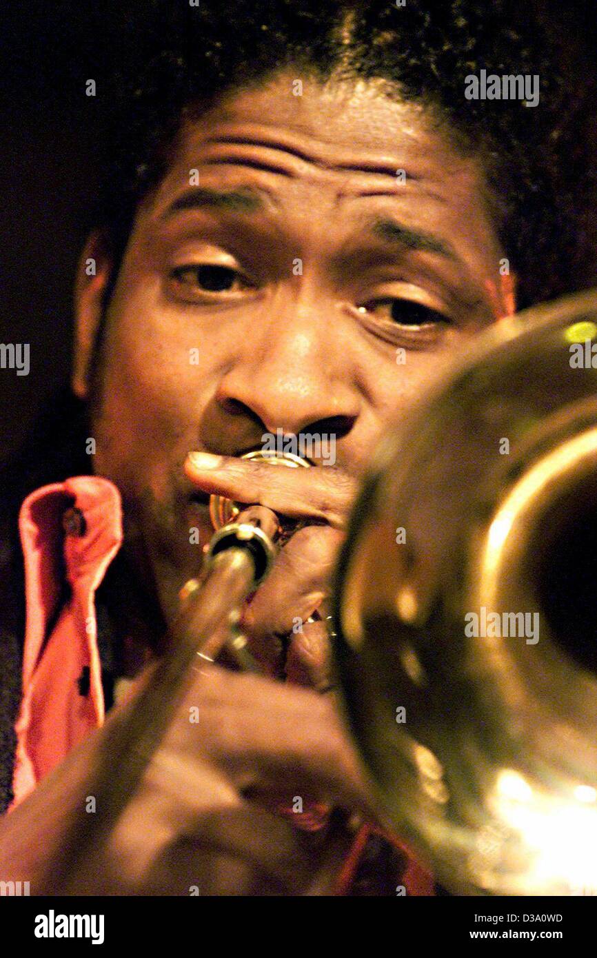 Trombone close up hires stock photography and images Alamy