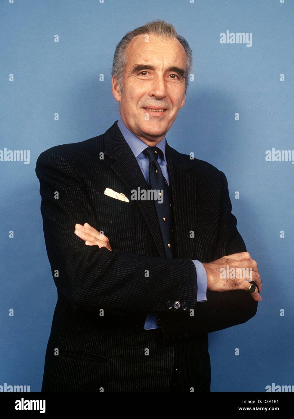 (dpa) - The legendary British actor Christopher Lee (filer of 1983) celebrates his 80th birthday on 27 May 2002. The world-famous star was born in London in 1922 and first appeared on screen in 1947. He holds the world record with almost 300 screen credits, often playing a villain or monster. His ap Stock Photo