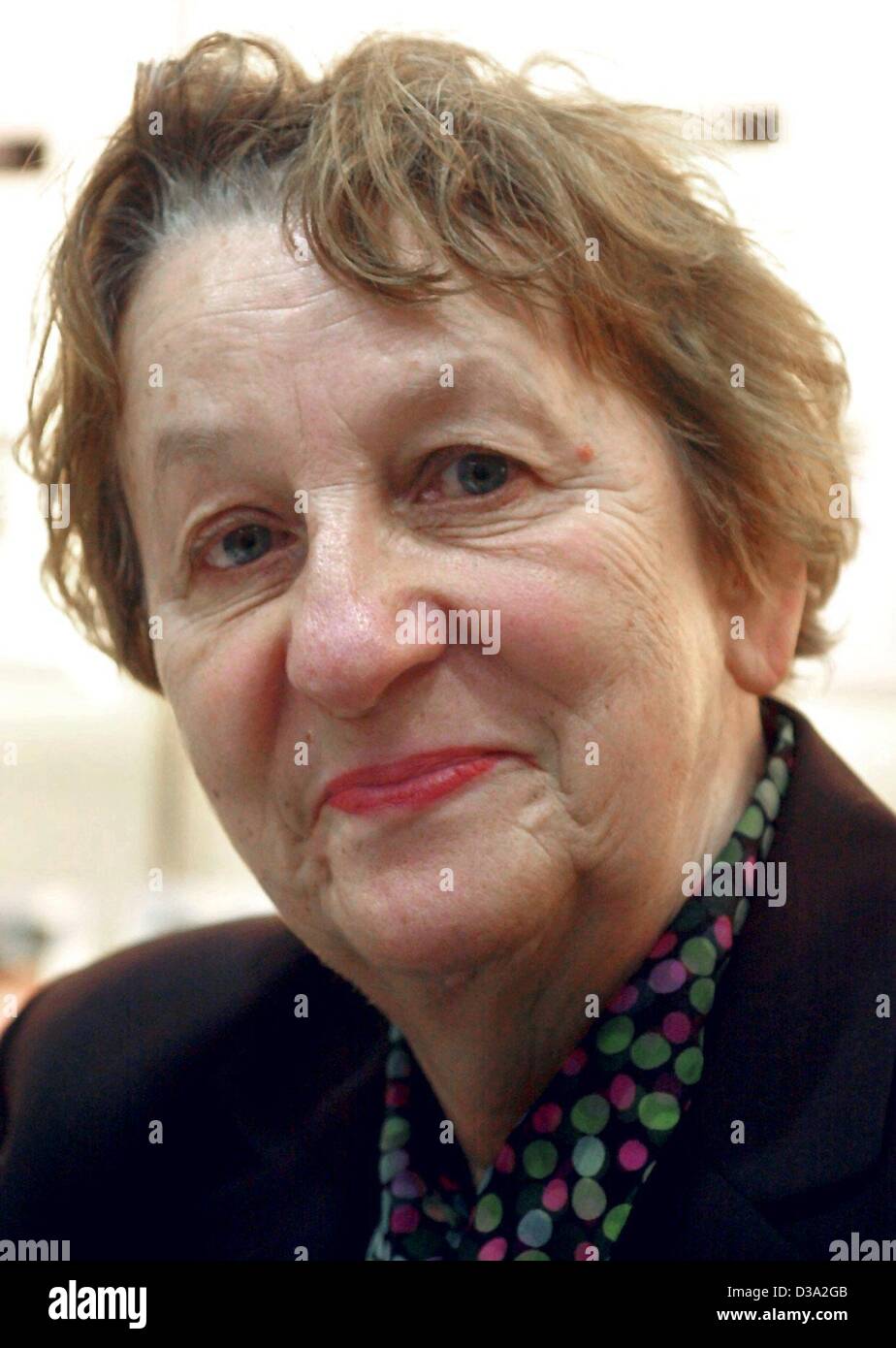 (dpa) - Ingrid Noll, German writer of the 'Pharmacist', 'Nothing New About Killing Women', poses at the book fair in Leipzig, 25 March 2001. She was born 1935 in Shanghai. Stock Photo