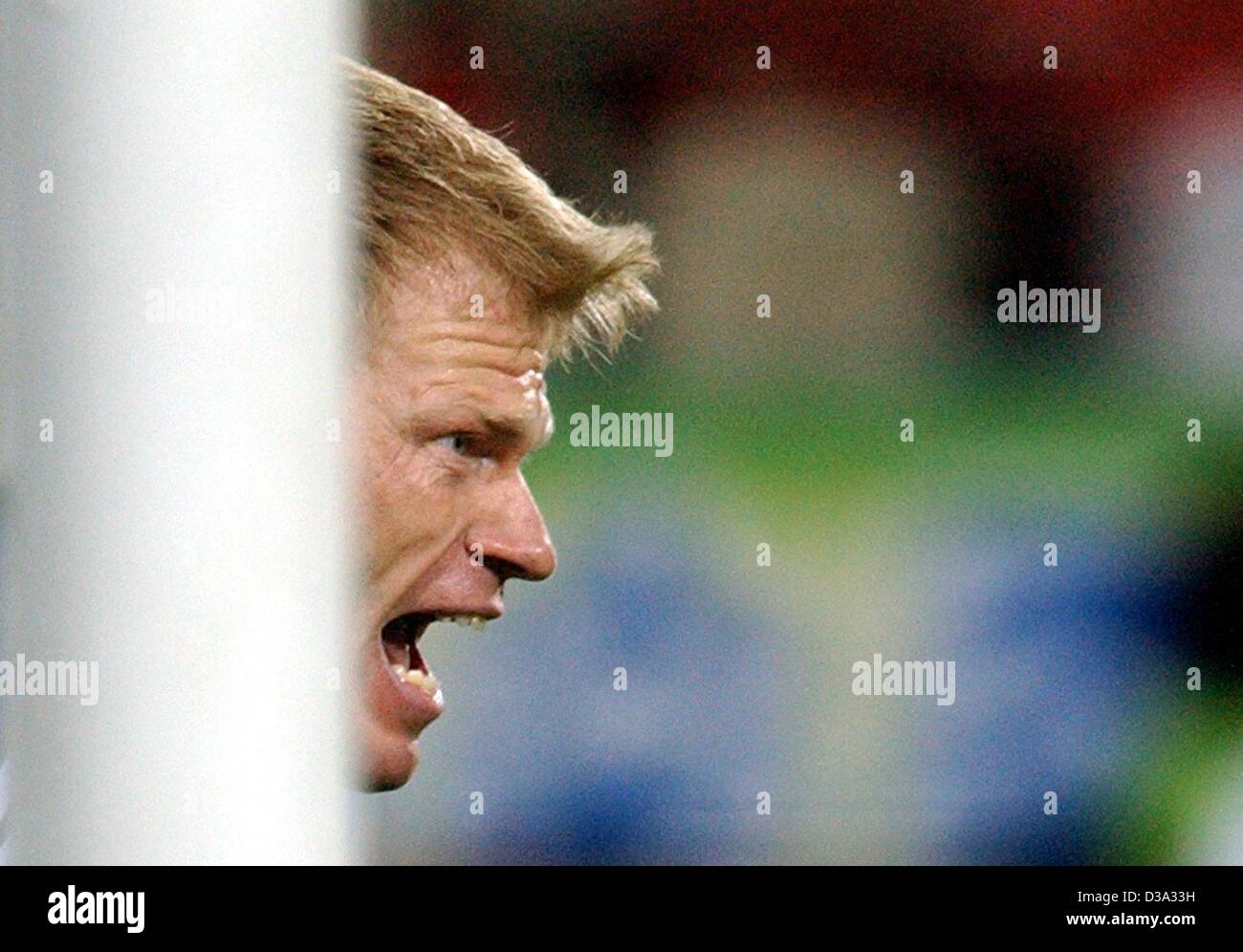 (dpa) - Oliver Kahn, German goalkeeper and captain, shouts to his team mates at the Seoul World Cup stadium after Germany defeated South Korea in their semi-final match of the 2002 FIFA World Cup, 25 June 2002. Stock Photo