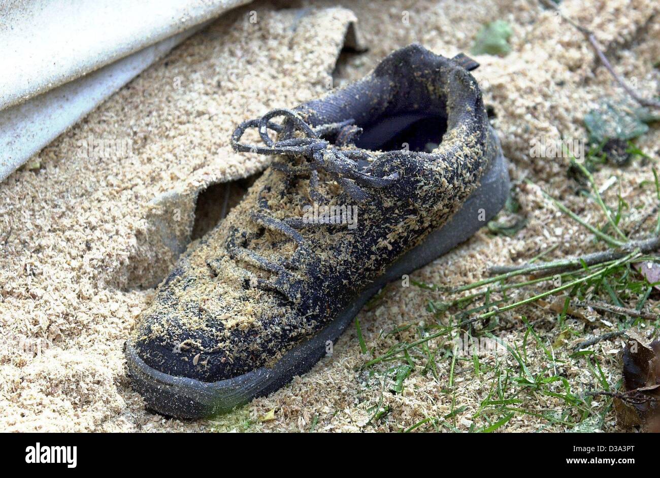 Disasters accidents dis weather wea sawdust shoe destruction ...