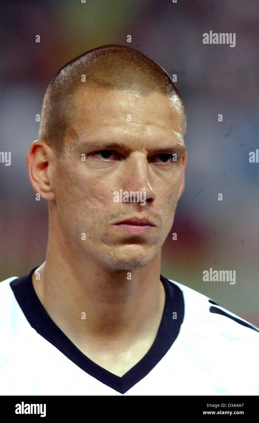 (dpa) - German midfielder Christian Ziege, pictured prior to the beginning of the World Cup match against Cameroon in Shizuoka, Japan, 11 June 2002. Stock Photo