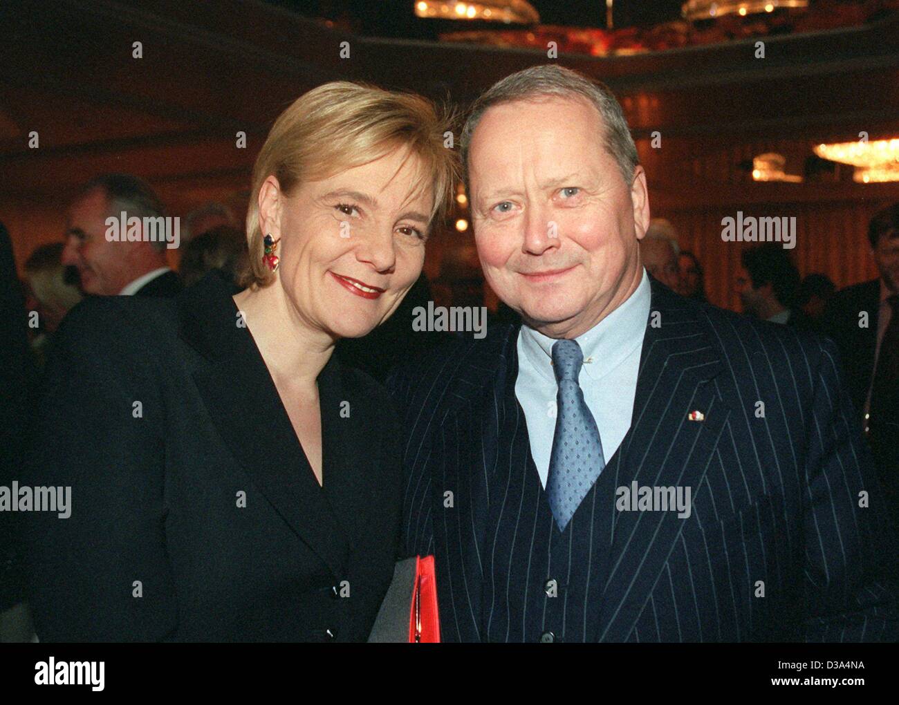 Dpa Wolfgang Porsche Grandson Of Ferdinand Porsche And Owner Of The Hotel Castle Prielau In Zell Am See Near Salzburg And His Wife Susanne Movie Producer At A Reception In Munich S