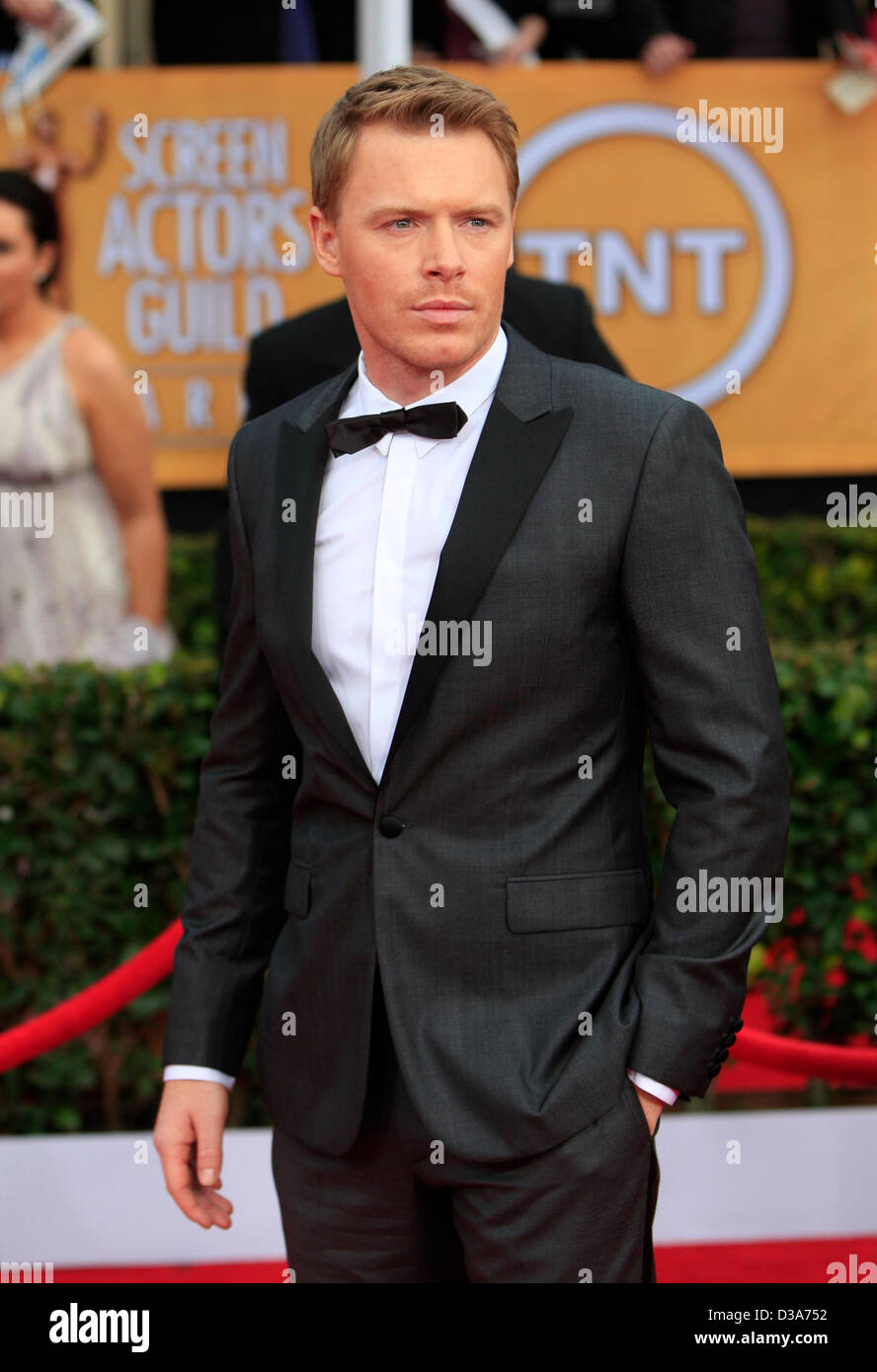 DIEGO KLATTENHOFF ACTOR 19TH ANNUAL SCREEN ACTORS GUILD AWARDS. RED