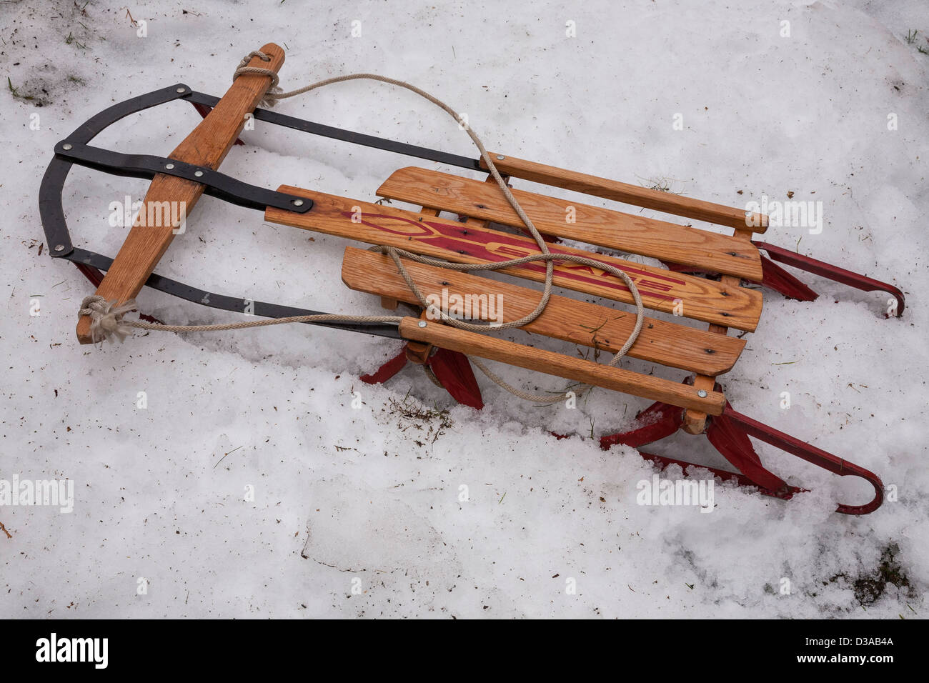 Flexible flyer wood sled hi-res stock photography and images - Alamy