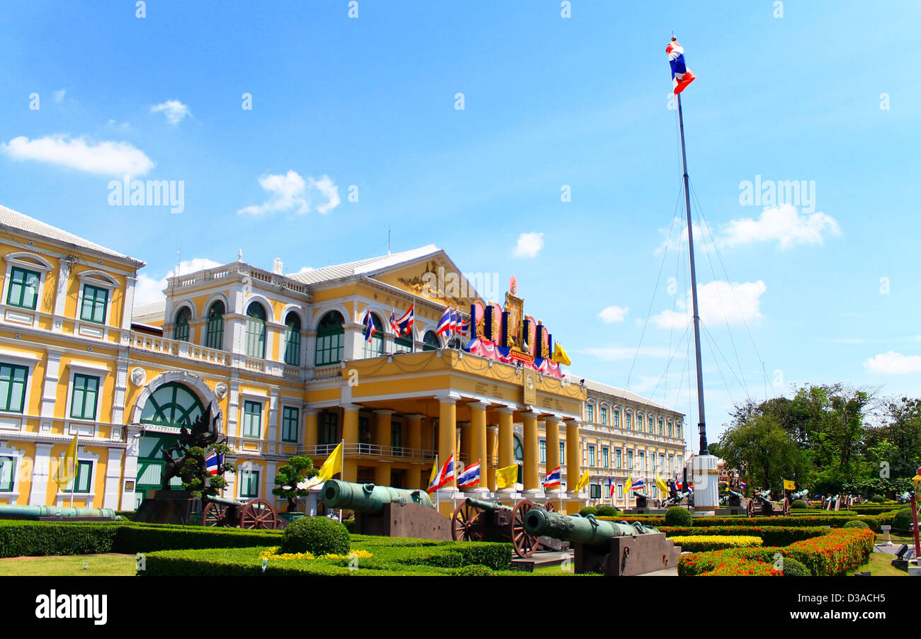 Ministry of Defence, Bangkok, Thailand Stock Photo - Alamy