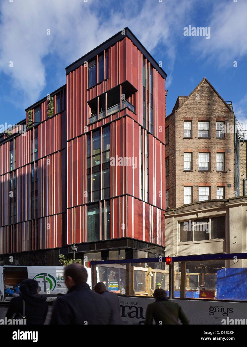 28 South Molton Street, London, United Kingdom. Architect DSDHA, 2012