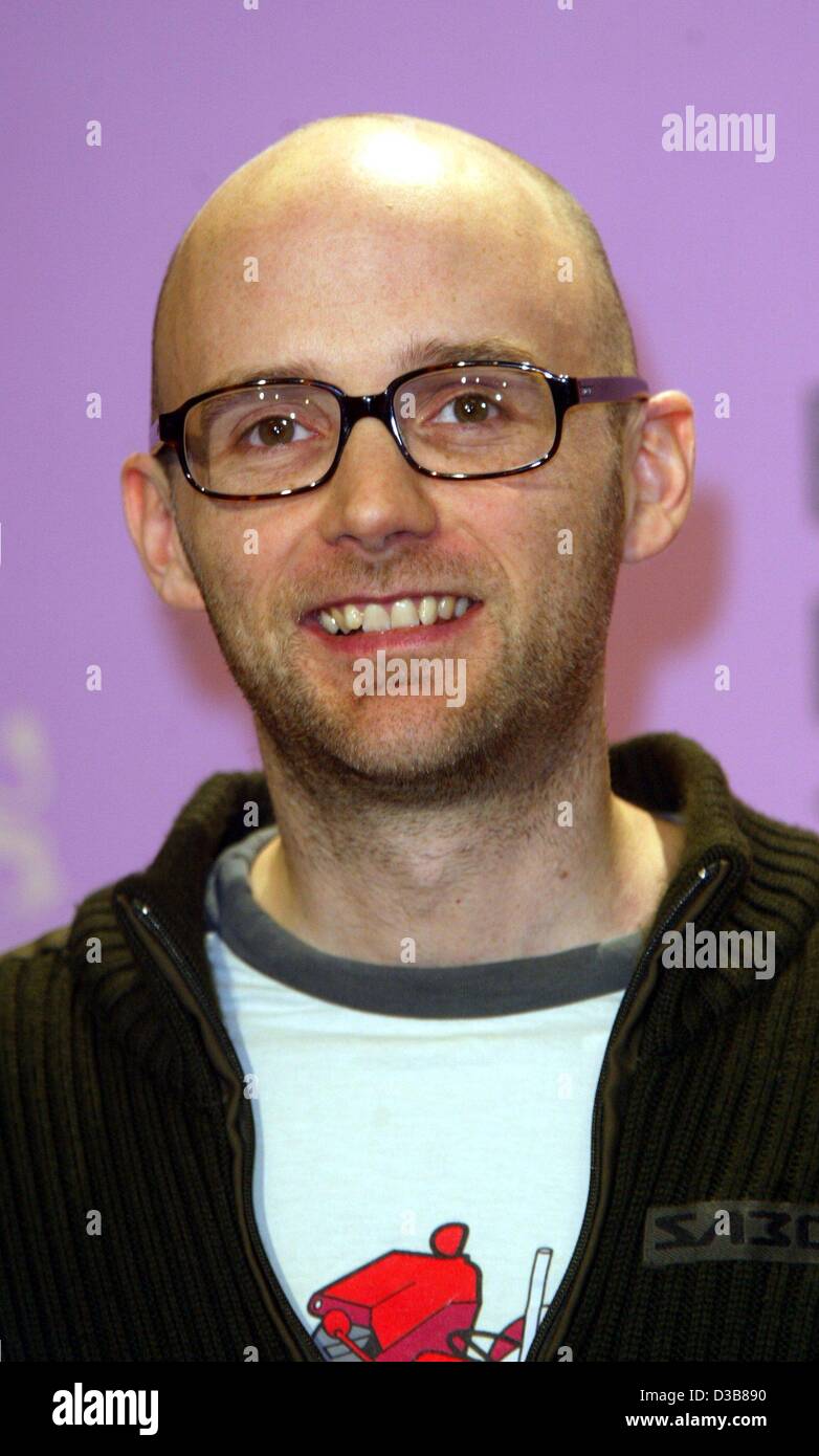Us singer moby why does my heart feel so bad james bond theme