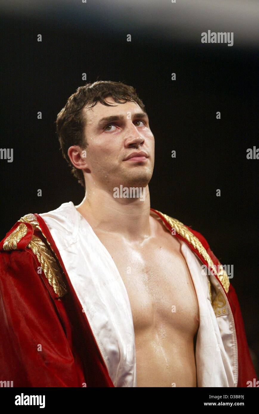 The heavyweight boxer Wladimir Klitschko concentrates shortly before