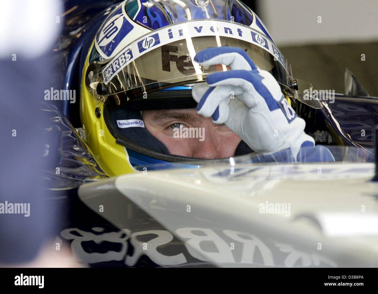 (dpa) - The picture shows German Formula One driver Nick Heidfeld of BMW-Williams during the second practice session at Silverstone circuit in England, 08 July 2005. The British Grand Prix will take place there on Sunday, 10 July 2005. Heidfeld clocked the 18th fastest time at second practice sessio Stock Photo