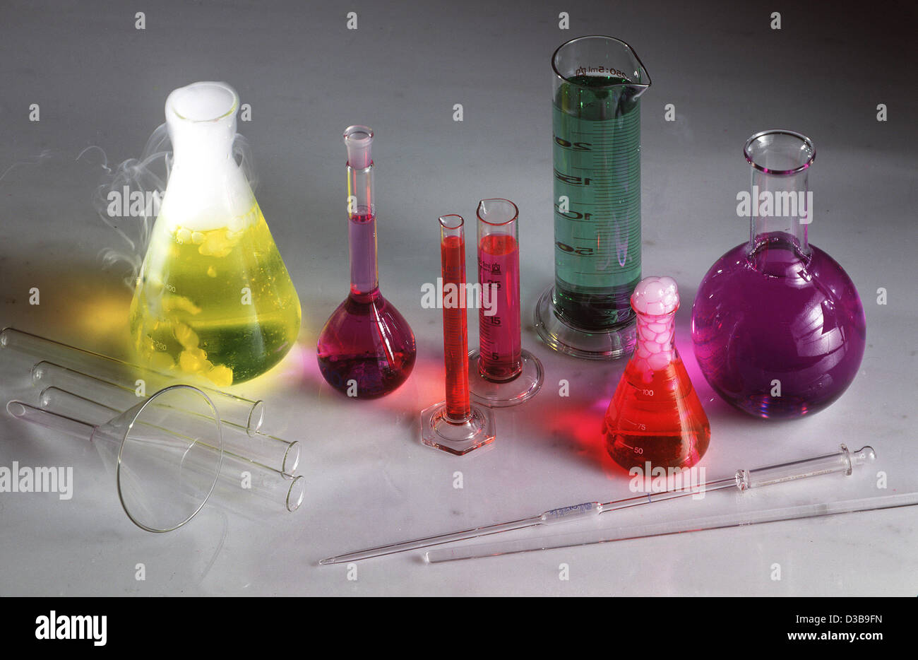 Lab Flasks Cylinder (dpa) - The undated symbolic picture shows laboratory flasks and ...