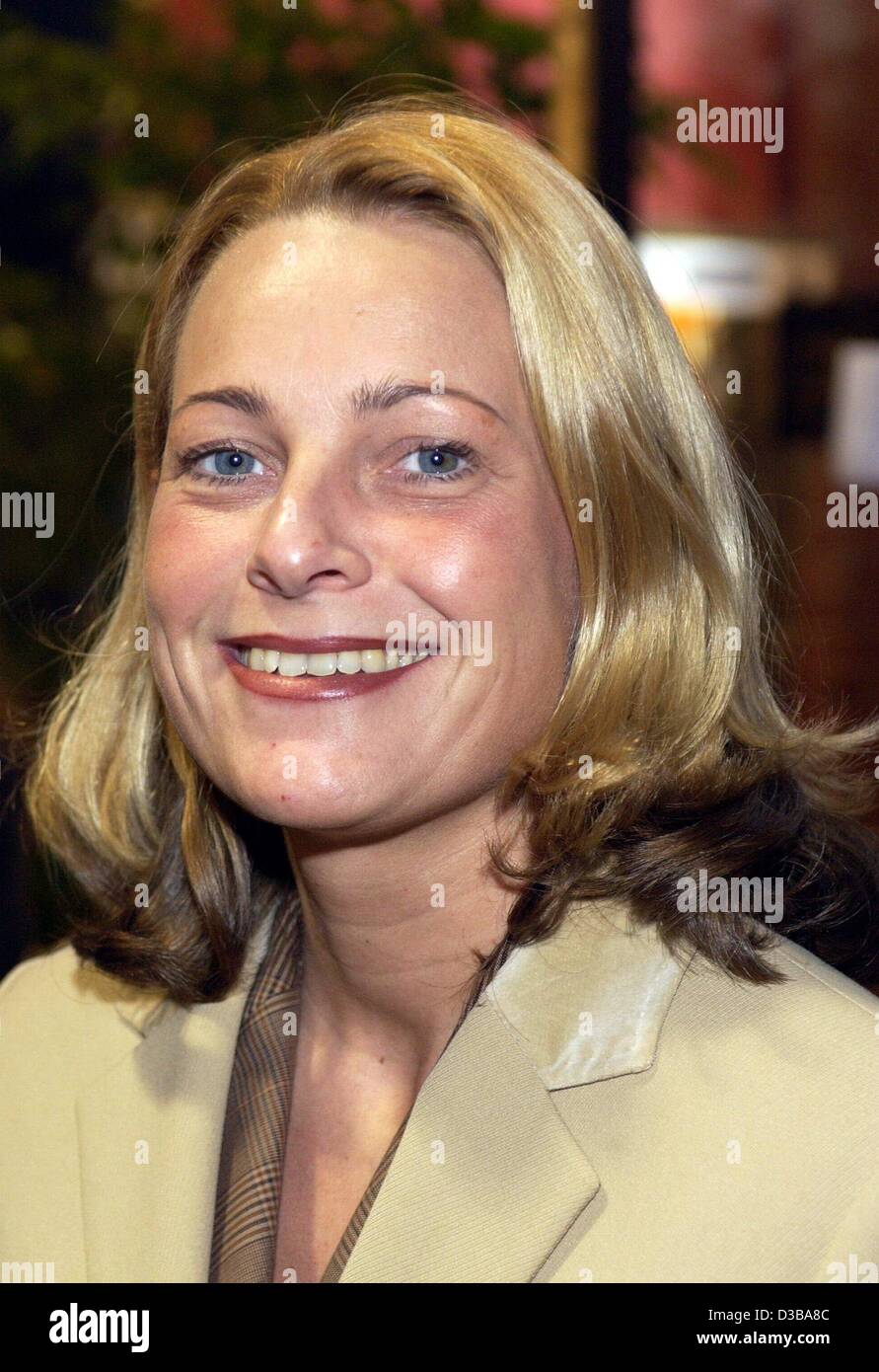 (dpa) - Miriam Meckel, State Secretary for Europe, International Issues and Media, pictured in Cologne, Germany, 25 November 2002. Stock Photo