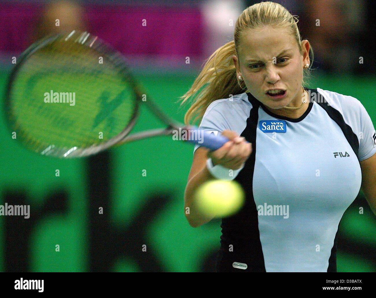 (dpa) - Yugoslavia's Jelena Dokic plays a forehand during a match of the 13th International Sparkassen Cup WTA Tournament in Leipzig, Germany, 25 September 2002. Stock Photo