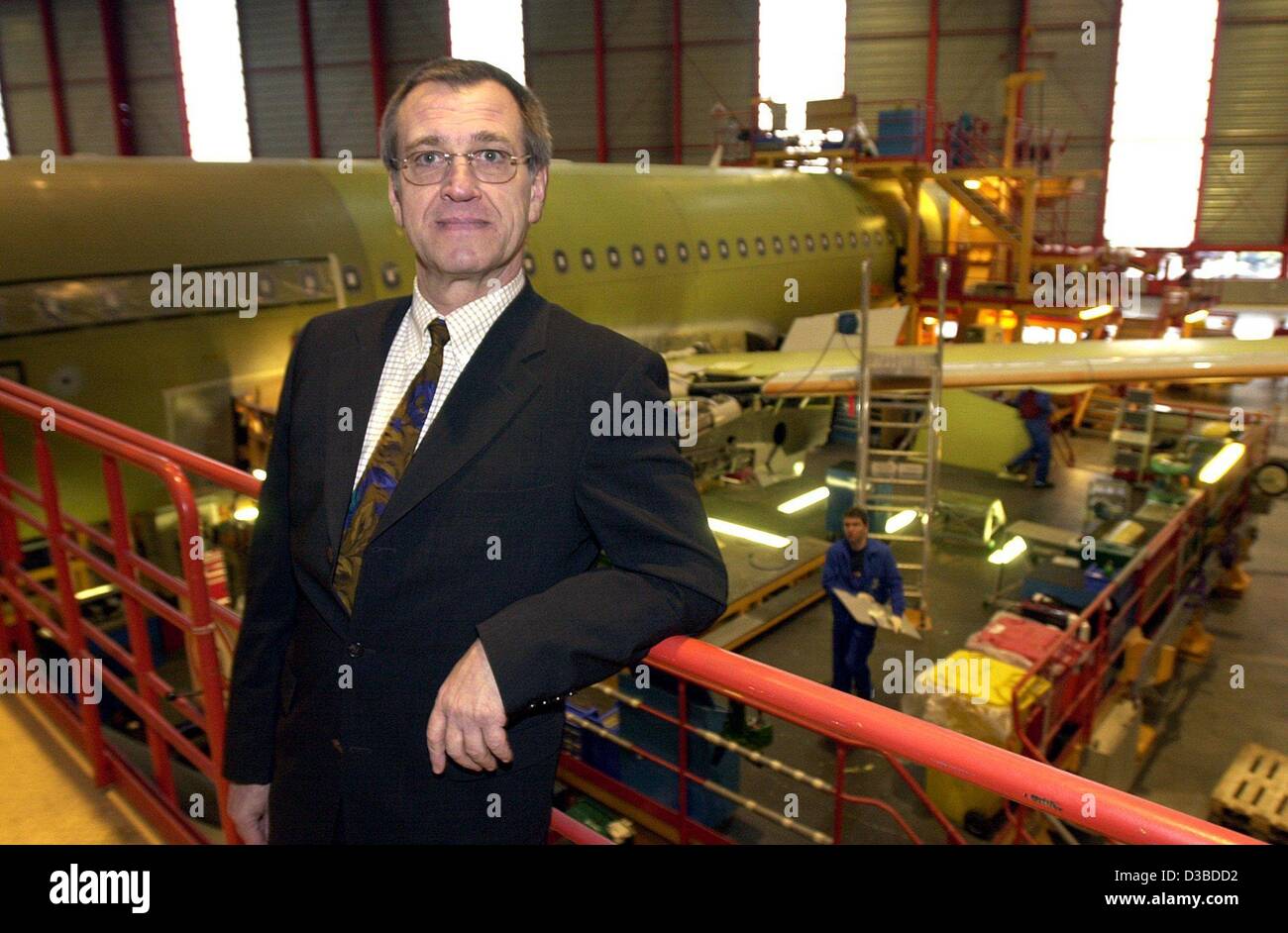 (dpa) - Gerhard Puttfarcken, new director of Airbus Deutschland GmbH, is posing in a plant in Hamburg-Finkenwerder, 28 January 2003. The new wide-bodied aircraft A380 is to take off from Hamburg as of spring 2005. 'Airbus is one of the few companies in Germany creating new jobs in these difficult ti Stock Photo