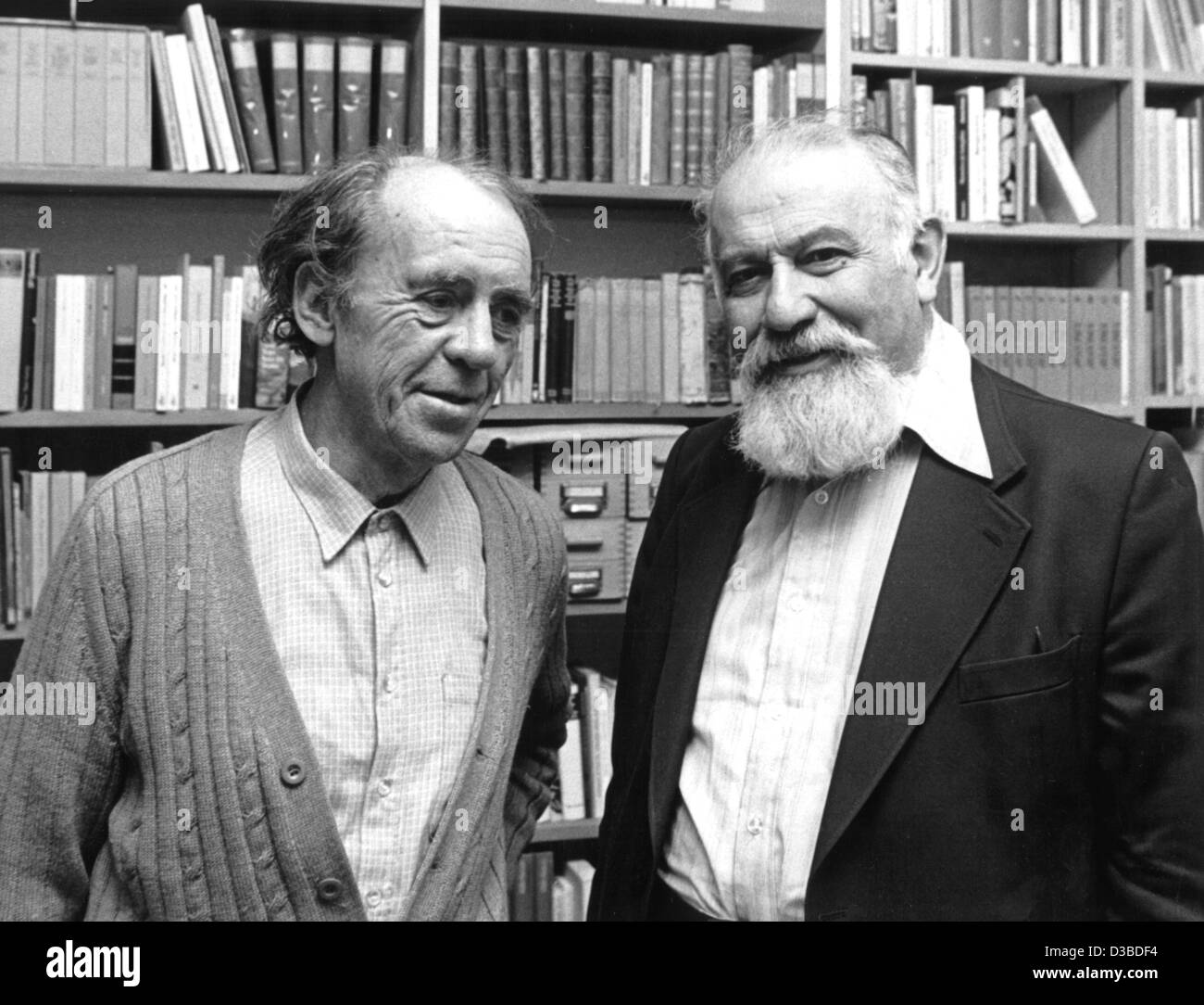 (dpa files) - German author Heinrich Boell (L) pictured with expatriated Russian writer Lev Kopelev in Cologne, West Germany, 12 November 1980. Boell was born 21 December 1917 in Cologne and died 16 July 1972 in Langenbroich, West Germany. In 1962 he received the Buechner Award and in 1972 the Noble Stock Photo