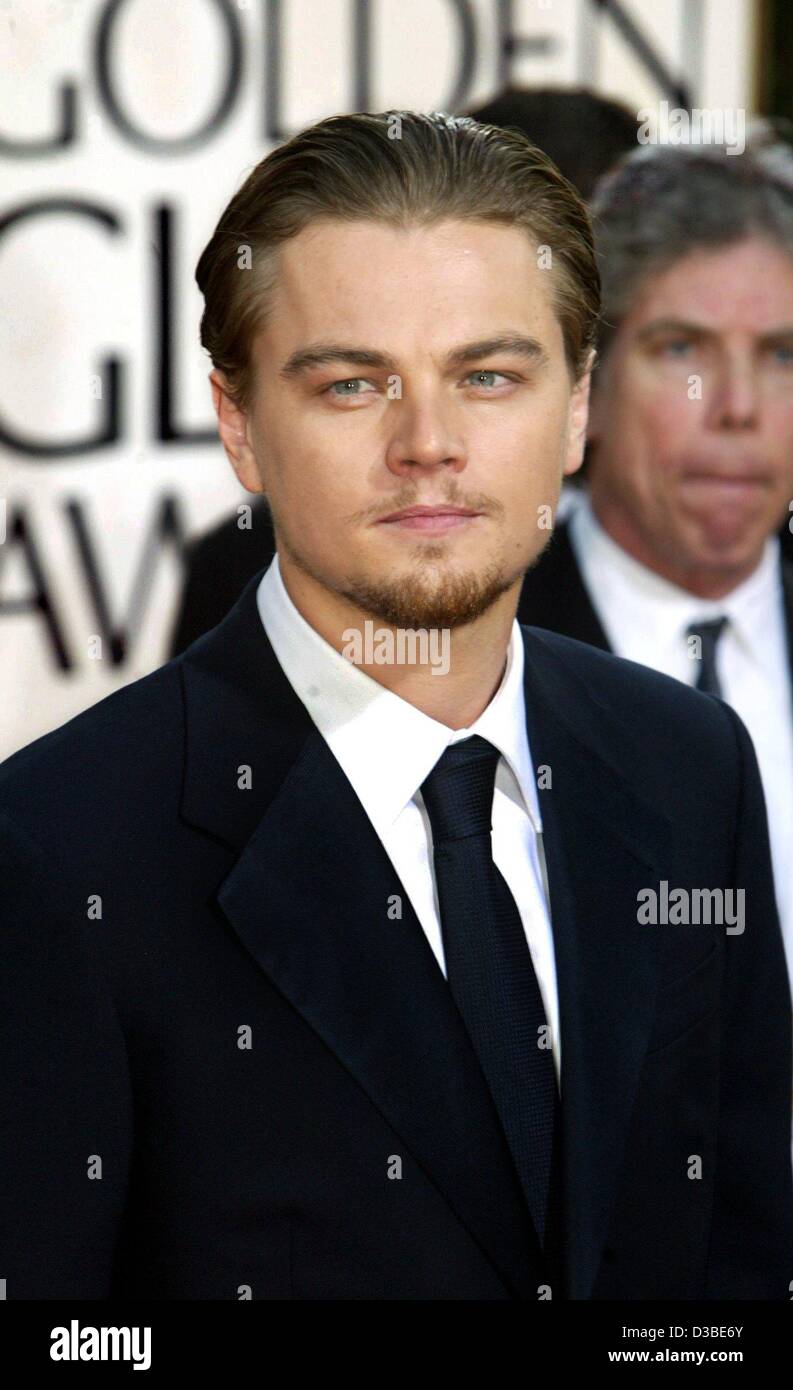 (dpa) - US actor Leonardo DiCaprio arrives at the 60th Golden Globe Awards in Beverly Hills, 19 January 2003. DiCaprio was nominated as Best Actor for 'Catch Me If You Can'. Stock Photo