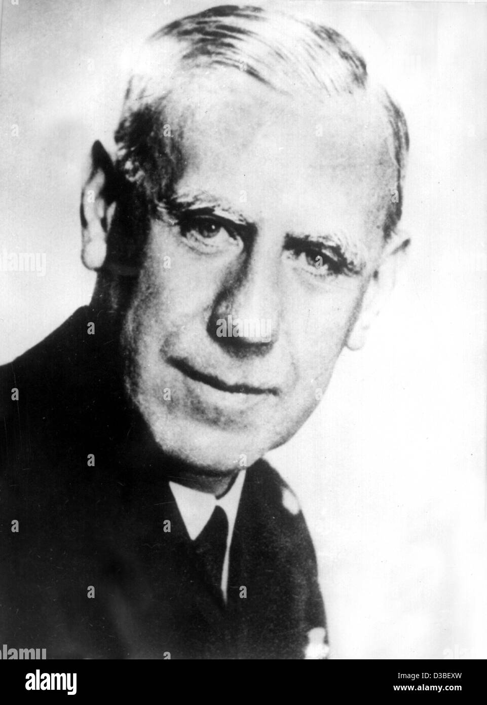 (dpa files) - Wilhelm Canaris, since 1935 Rear Admiral and from 1938 until 1944 head of the bureau for foreign affairs/defense, pictured on a contemporary photo. He actively supported the resistance movement against Adolf Hitler and was arrested after his failed assassination attempt on Hitler on 20 Stock Photo