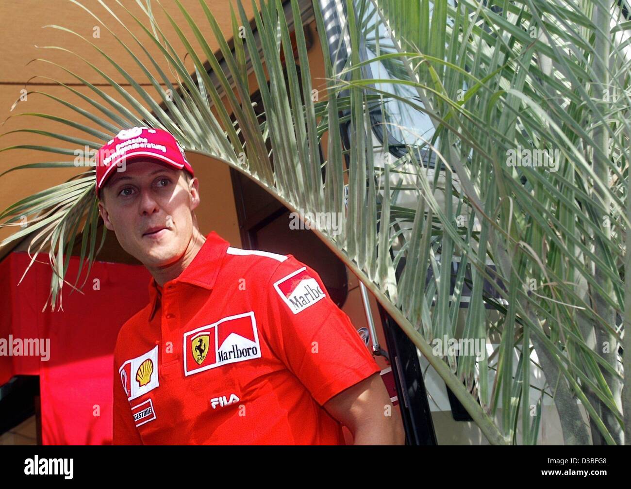 Michael schumacher in ferrari 2003 hi-res stock photography and images