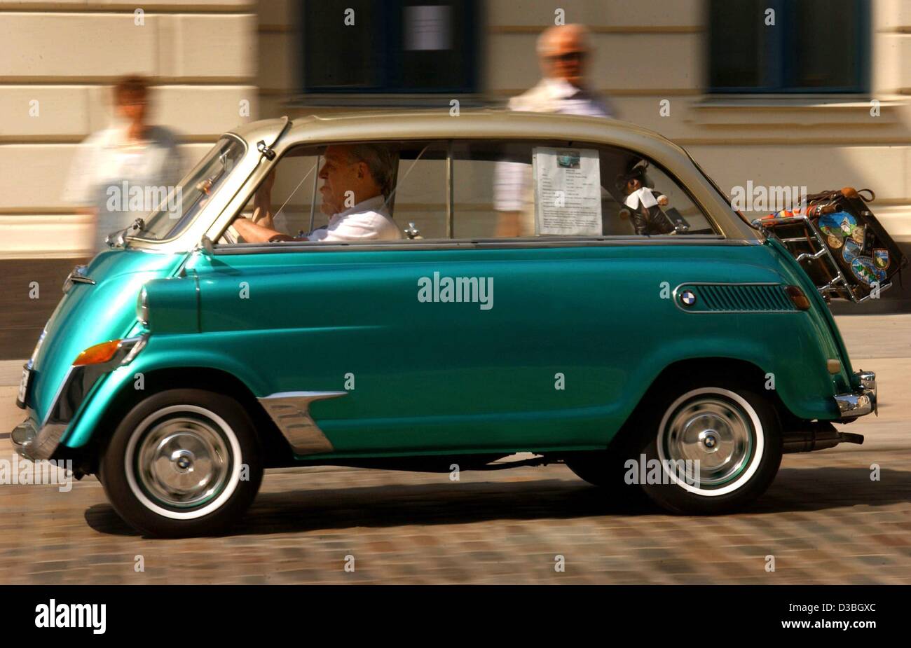 Human Interest Hum Transport Germany High Resolution Stock Photography And Images Alamy