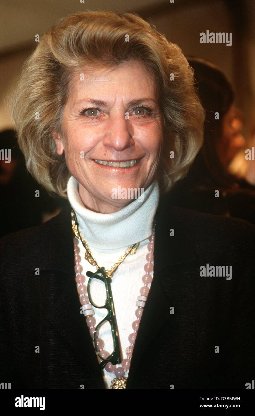 dpa Giovanna Gentile Ferragamo responsible for the ladies collections of the fashion family company Ferragamo picured during the Pret a Porter shows in Paris 2 March 2003 Stock Photo Alamy