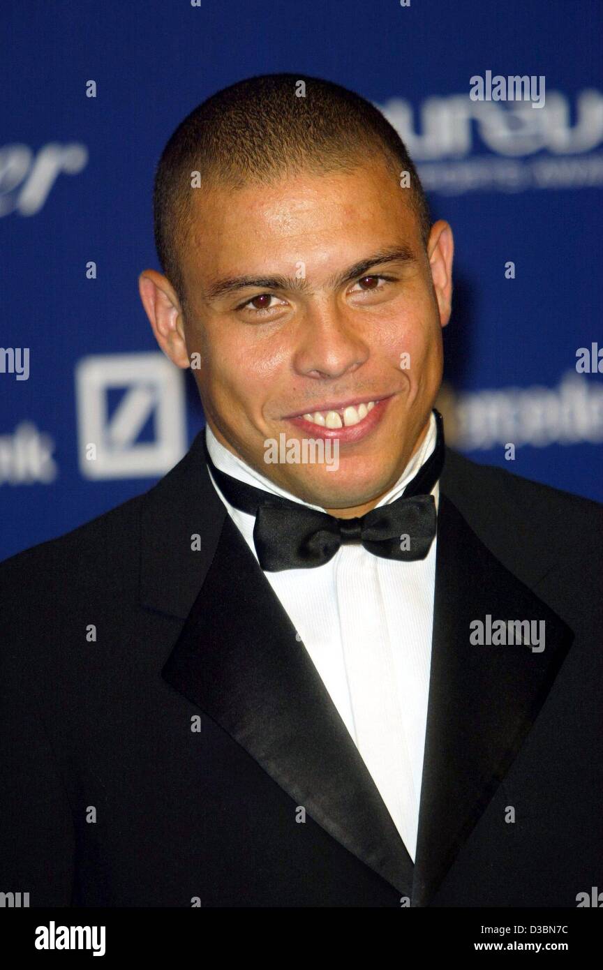 (dpa) - Brazilian soccer star Ronaldo poses at the Grimaldi Forum in Monte Carlo, 20 May 2003. He won two awards in the categories World Comeback and World Team on behalf of World Cup winners Brazil. Stock Photo