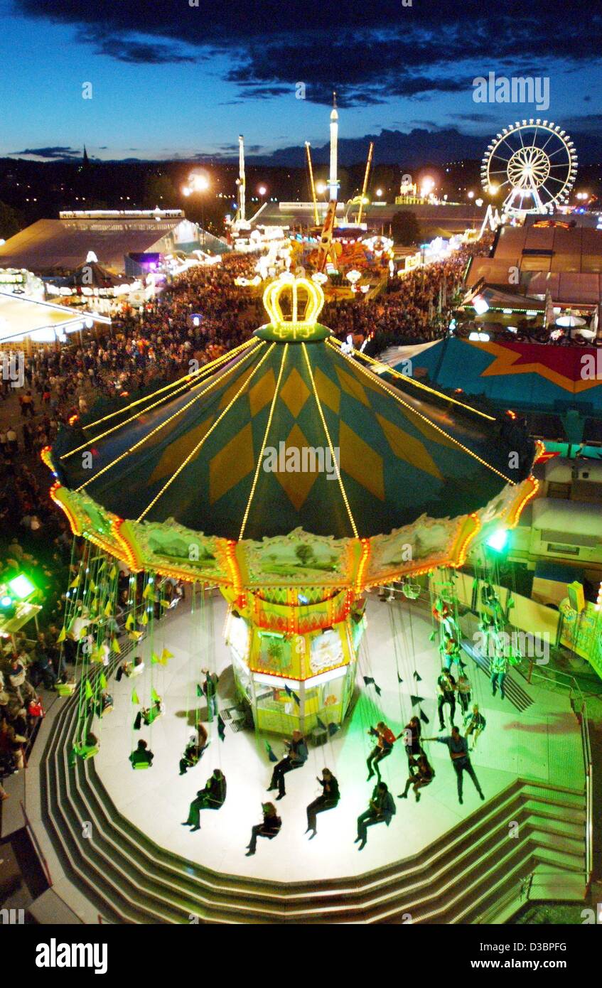 (dpa) - A view over the 'Cannstatter Wasen' folk festival in Stuttgart, Germany, 3 October 2003. The festival is Germany's second largest beer festival after the Oktober Fest in Munich. The 'Cannstatter Wasen' festival runs through 12 October, with more than three million visitors expected. Stock Photo