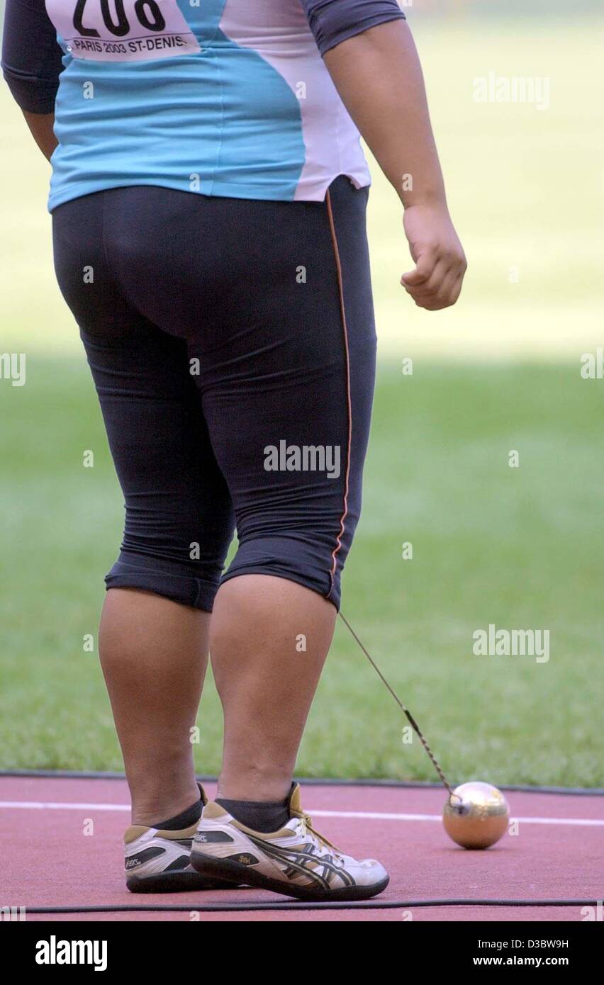 Womens hammer throw hires stock photography and images Alamy