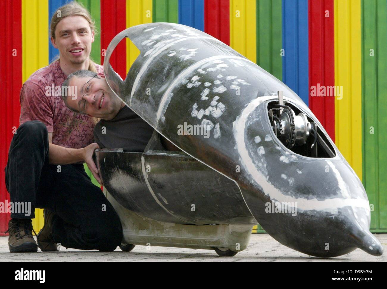 (dpa) This recumbent bike, built by engineer Frank Lienhard (kneeling